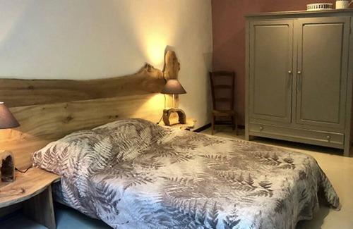 Touffailles House | Cottage with beautiful view in a barn renovated with heart and taste.