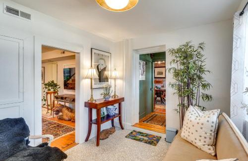 Leesburg's Old and Historic District House | Cottage with Furnished Patio and Garden Dtwn Leesburg