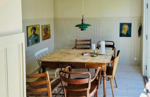 Varberg House | Cottage With Glass Porch By Apelviken Beach