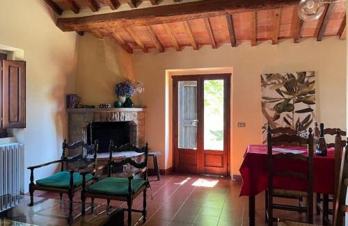 Scheggia House | Cottage with swimming pool