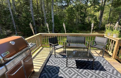 Searsport Apartment | Country Charm Cozy Getaway