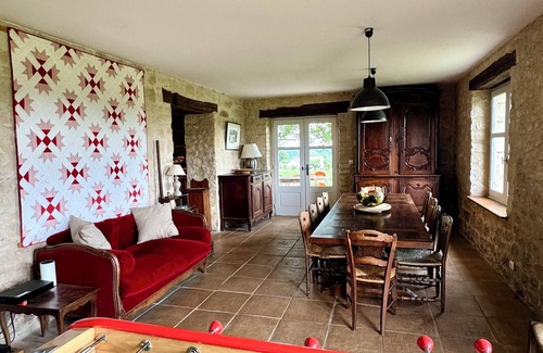 La Chapelle-Saint-Jean House | Country house with character, ideal for holidays with family or friends.