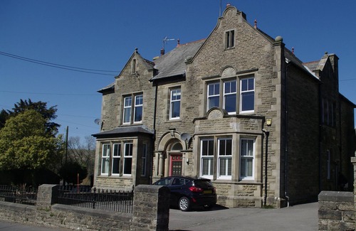 Hawes Apartment | Country Hideaways | Burnside View | Hawes