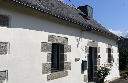 Brennilis House | Country house close to Huelgoat.