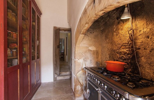 Cenevieres Villa | Country House in Cénevières by River Lot