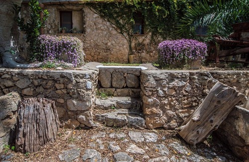 Citta del Mare Cottage | Country house with communal pool sea view