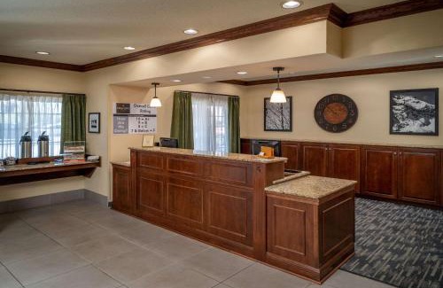 Tad Hotel | Country Inn & Suites By Radisson, Charleston South, WV