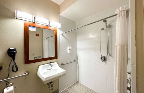 Rock Falls Hotel | Country Inn & Suites by Radisson, Rock Falls, IL