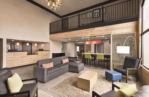 Dunn Hotel | Country Inn & Suites by Radisson, Dunn, NC