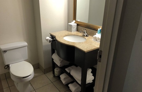 Garden City Hotel | Country Inn & Suites by Radisson, Murrells Inlet, SC