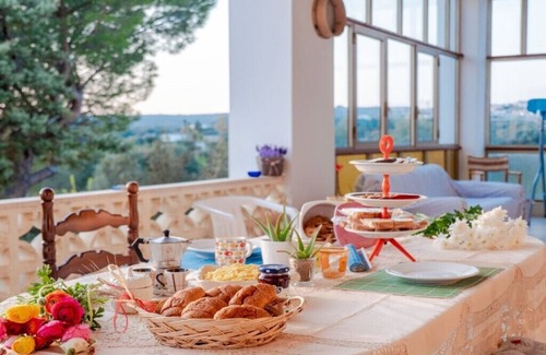 Villa Castelli House | Country Villa on the Apulian Aqueduct Cycle Route