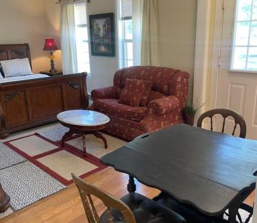 Camden Apartment | CountryMusic B&B Studios