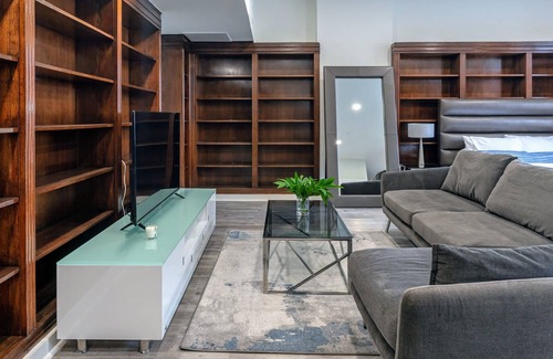 Downtown Jackson Condo | Courthouse Historic Condos by Barsala