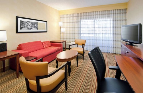 Victory Hills Hotel | Courtyard by Marriott Albuquerque Airport