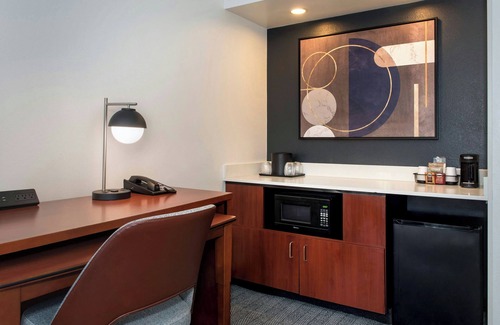 Parole Hotel | Courtyard by Marriott Annapolis
