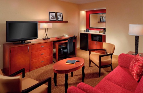 Columbus Hotel | Courtyard by Marriott Columbus