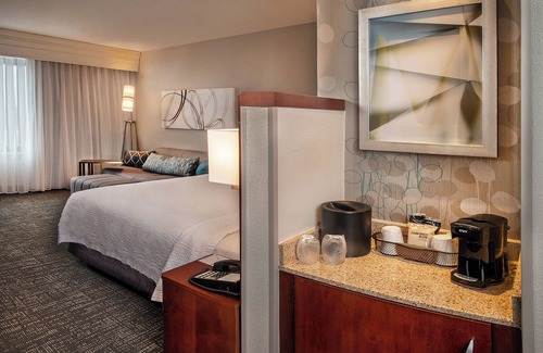 Merrifield Hotel | Courtyard by Marriott Dunn Loring Fairfax
