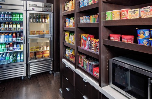 Greenway Plaza-Upper Kirby Hotel | Courtyard by Marriott Houston Rice University