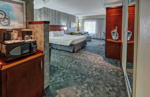 Lima Hotel | Courtyard by Marriott Lima