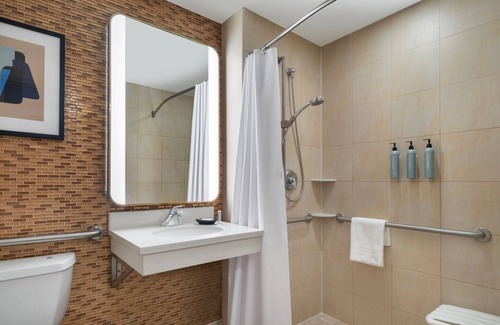 Hudson Square Hotel | Courtyard by Marriott New York Manhattan/SoHo