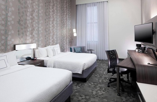 Downtown Omaha Hotel | Courtyard by Marriott Omaha Downtown