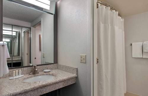 Princeton Hotel | Courtyard by Marriott Princeton