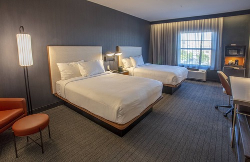 East Avenue Hotel | Courtyard by Marriott Rochester Downtown