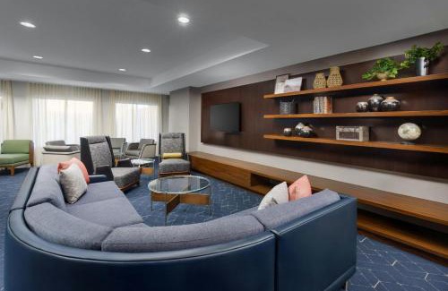 Salinas Hotel | Courtyard By Marriott Salinas Monterey