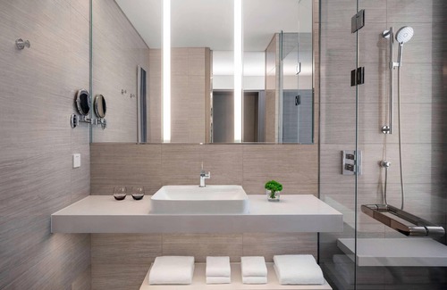Minhang Hotel | Courtyard by Marriott Shanghai Minhang