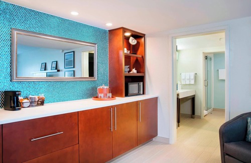 Myrtle Beach Hotel | Courtyard by Marriott Myrtle Beach Barefoot Landing