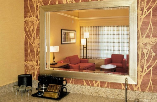 Simi Valley Hotel | Courtyard by Marriott Ventura Simi Valley