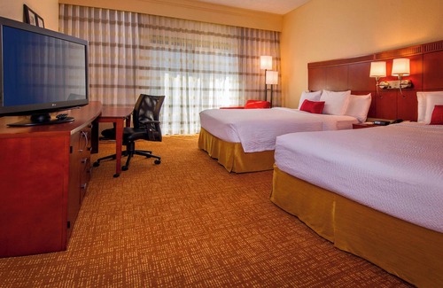 Northwest Hotel | Courtyard by Marriott Virginia Beach Norfolk