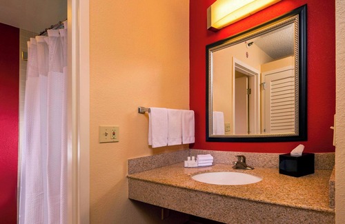 Northwest Hotel | Courtyard by Marriott Virginia Beach Norfolk