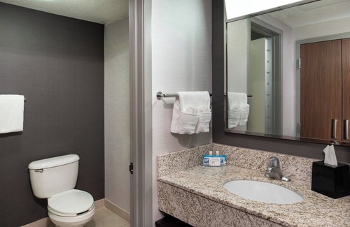 Winston - Salem Hotel | Courtyard by Marriott Winston-Salem University