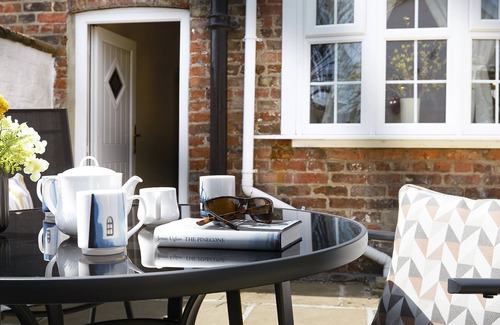 Hunmanby Cottage | Courtyard Cottage
