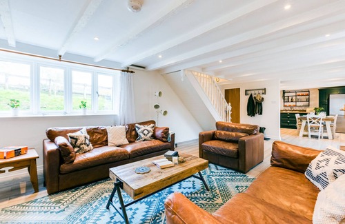 Delabole Cottage | Courtyard Cottage - Within the Helland Barton Farm Collection