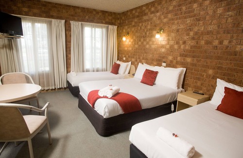 Shepparton Hotel | Courtyard Motor Inn