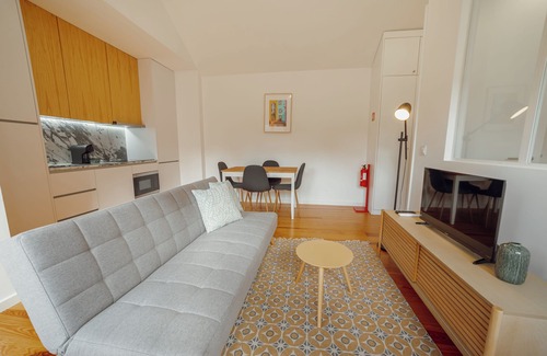 Campanha Apartment | Courtyard Oporto Design Apartments