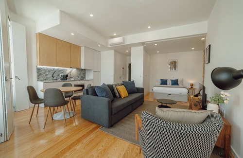 Campanha Apartment | Courtyard Oporto Design Apartment D