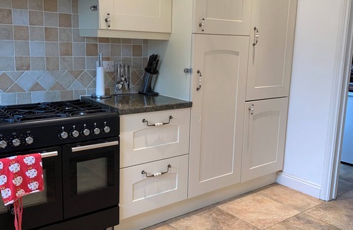Acresford House | Coventry Charm - Spacious 3 Bedroom House