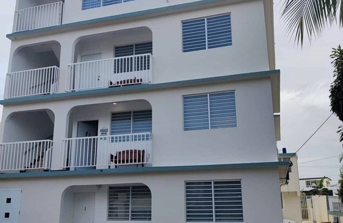 Puerto Nuevo Apartment | Cozy 1-bedroom Beach Apt - Mare Blu ground floor