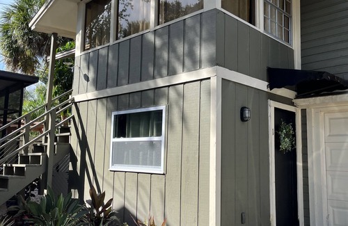 Riverside Heights Apartment | Cozy 1 bedroom guesthouse apartment near downtown & riverwalk