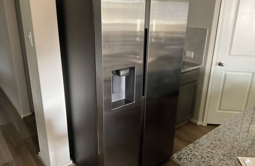 Clodine House | Cozy 1-bedroom house with fitness room, WiFi in welcoming Richmond