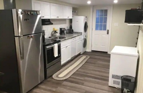 Randle Highlands Apartment | Cozy 1 bedroom suite with jet tub near US capitol!