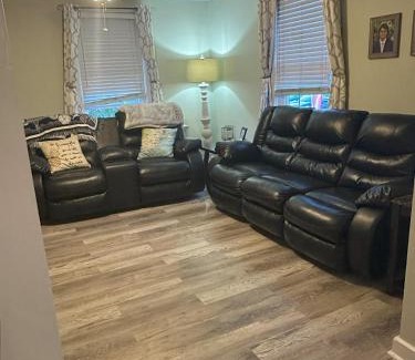 Hershey House | Cozy 1 BR Retreat within walking distance to all the Hershey Attractions