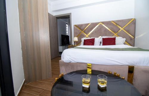 Nairobi Apartment | Cozy 1BR Condo Kilimani Nairobi with city views