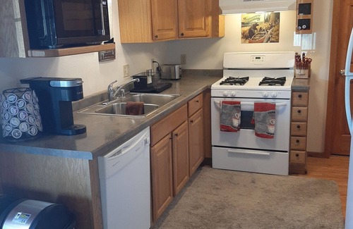 Warrens Cabin | Cozy 2 Bed 2 Bath Cabin located next to Three Bears Resort in Warrens Wisconsin