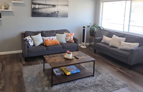 Hawthorne Apartment | Cozy 2-bedroom apartment in charming Hawthorne