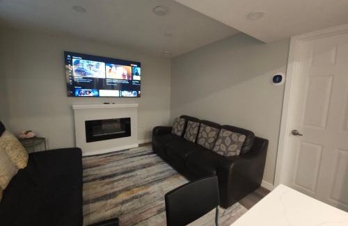 Southwest Edmonton Apartment | Cozy 2 Bedroom Suite, Queen Beds, Near the Airport