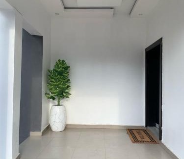 Port Harcourt Apartment | COZY 4BR Duplex shortlet Apartment 4mins to GRA